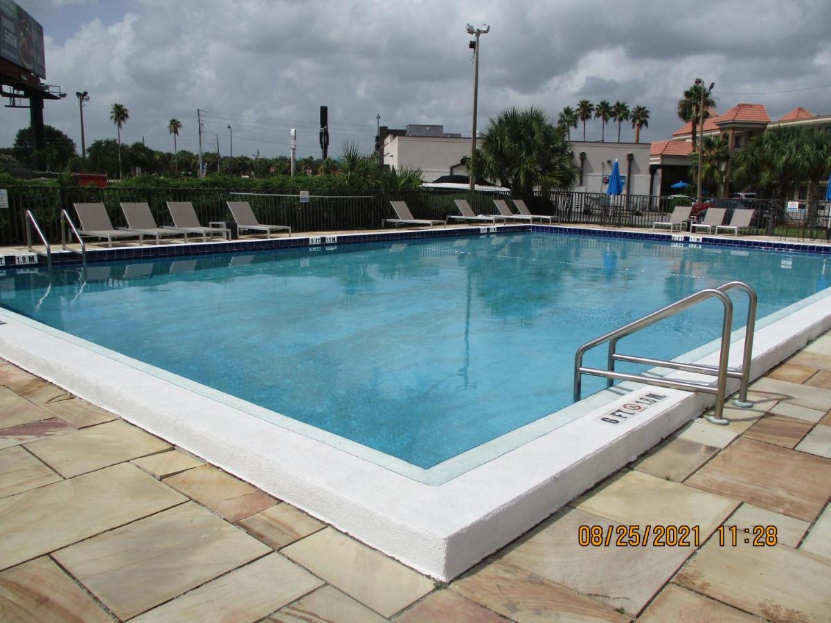 Quality Inn & Suites Kissimmee By The Lake Four Corners Ngoại thất bức ảnh
