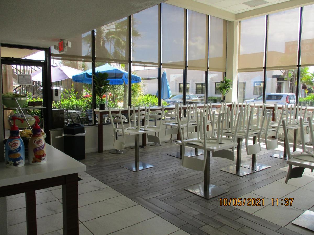Quality Inn & Suites Kissimmee By The Lake Four Corners Ngoại thất bức ảnh