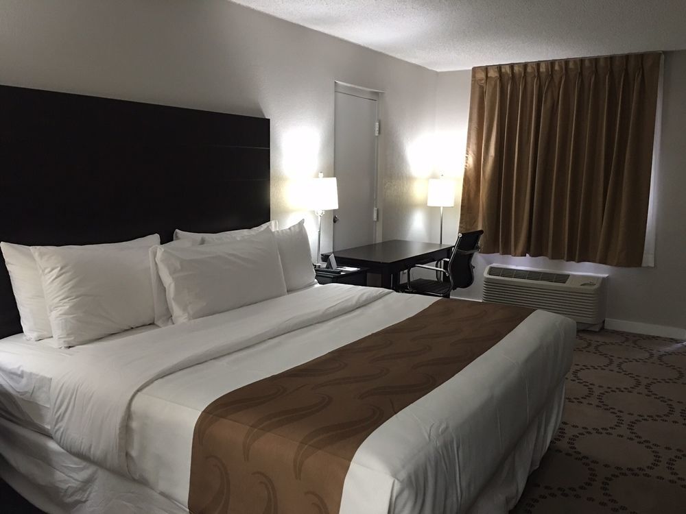 Quality Inn & Suites Kissimmee By The Lake Four Corners Ngoại thất bức ảnh